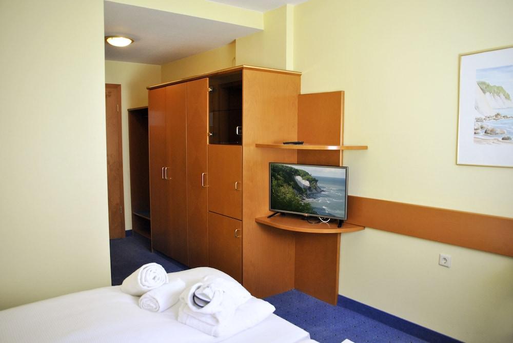 Arkona Strandhotel Остзебад Бинц Екстериор снимка